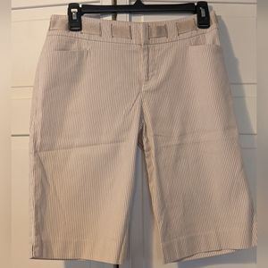 I.N.C. International Concepts Bermuda Belted Shorts, 0